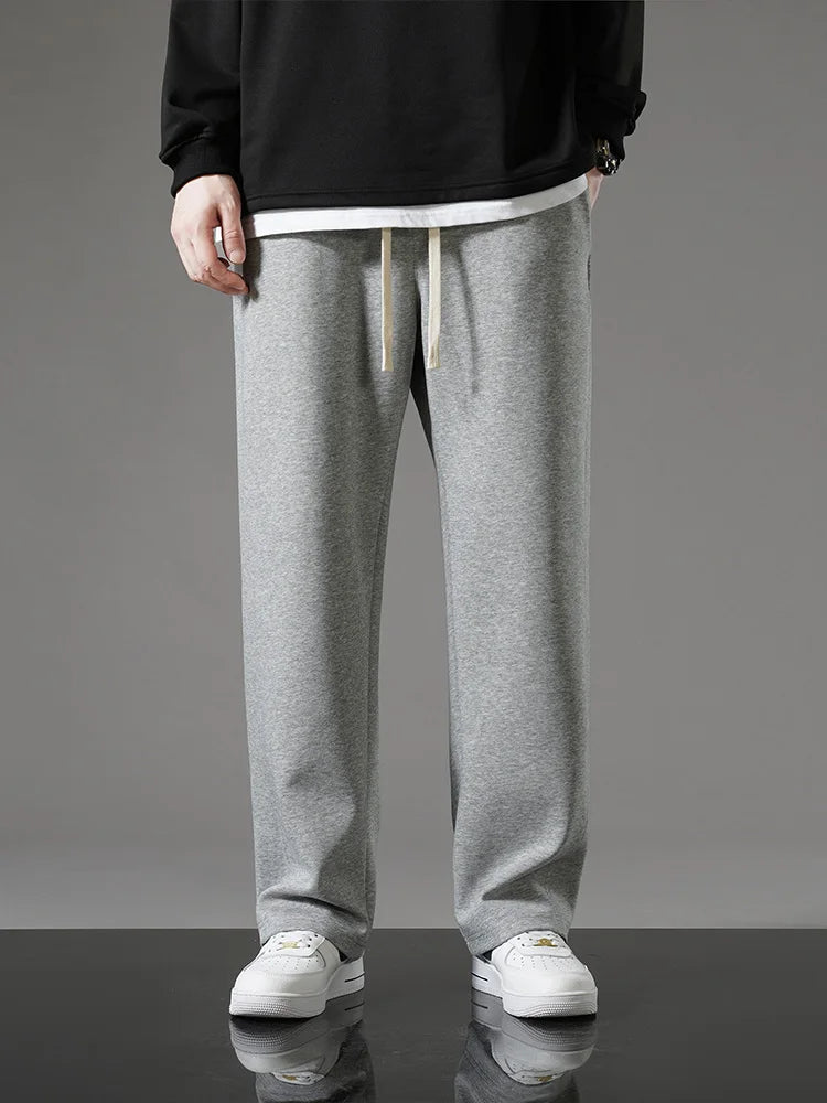 NOVARA ESSENTIAL TRACKPANTS