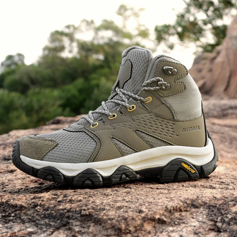 AVENTRA OUTDOOR BOOTS