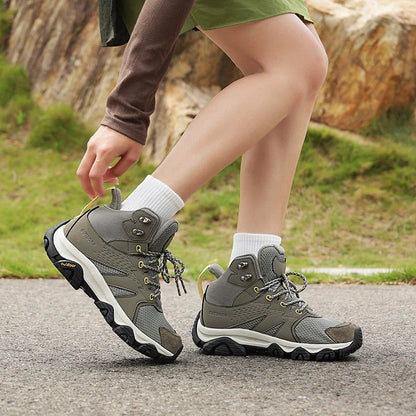 AVENTRA OUTDOOR BOOTS