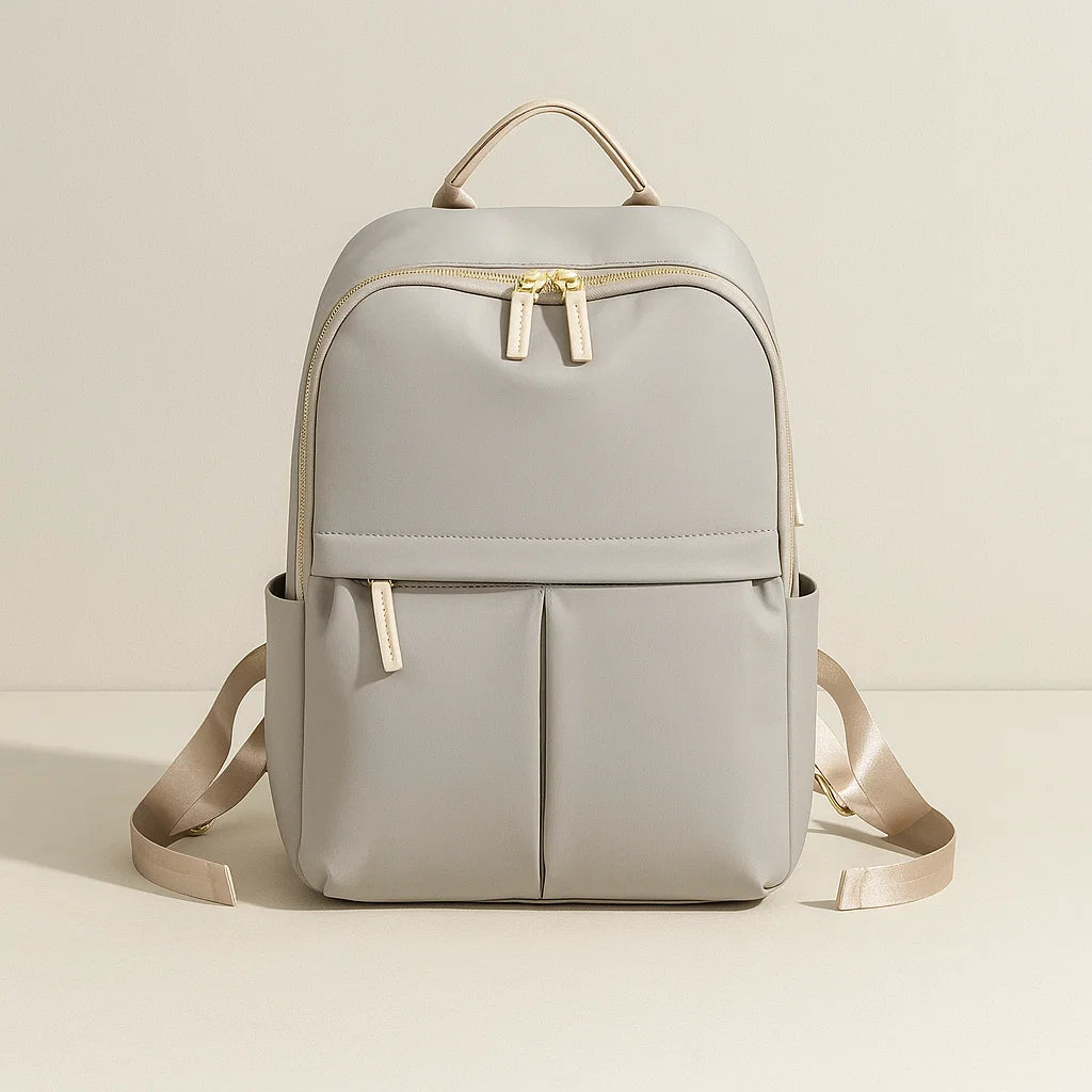 ESSENTIAL DAILY BACKPACK