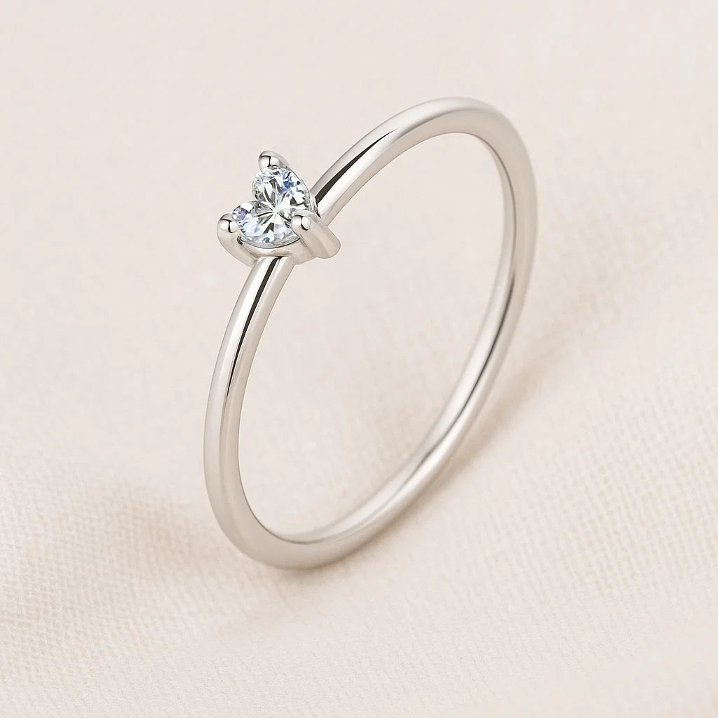 PETITE LOVE RING
