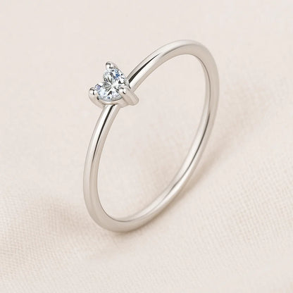 PETITE LOVE RING